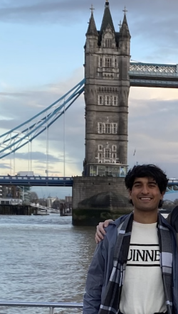 Chait Mehra in front of the London Bridge.